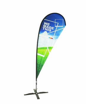 FLYING (Teardrop) Banner L